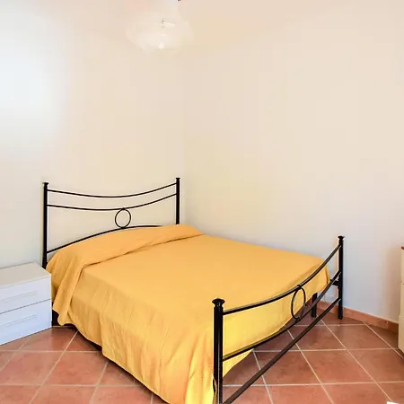 3 Bedroom Gorgeous In 브리아티코